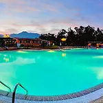 4 Mori Family Village - Villaggio Per Famiglie 假日公园 4*
