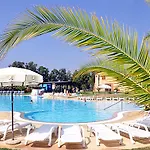 4 Mori Family Village - Villaggio Per Famiglie 假日公园 穆拉沃拉